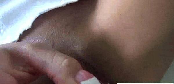  Solo Girl Get To Orgams With All Kind Of Sex Toys video-08